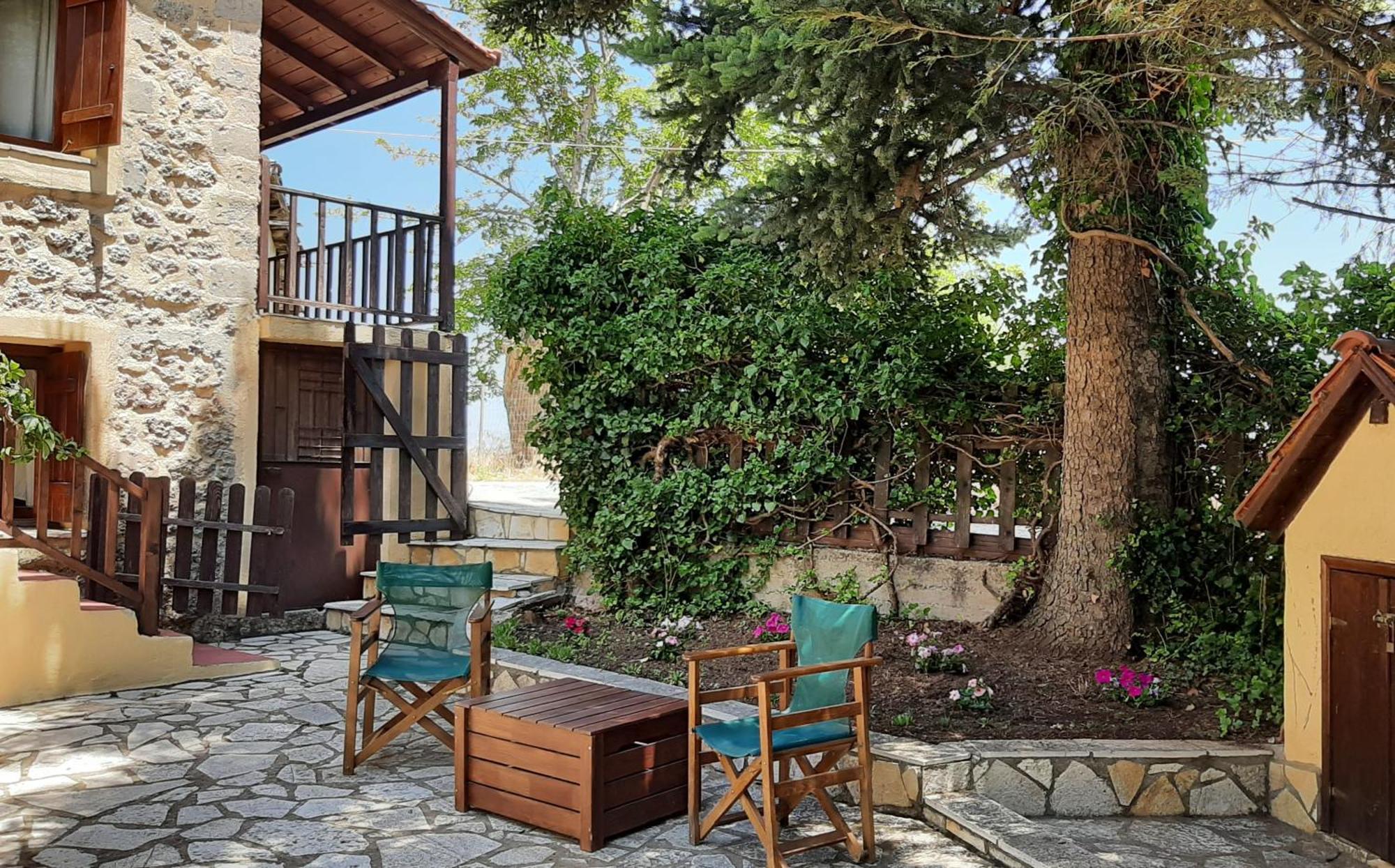 Εν Αρχή - En Arhi Villa อาโน ตริคาลา ภายนอก รูปภาพ