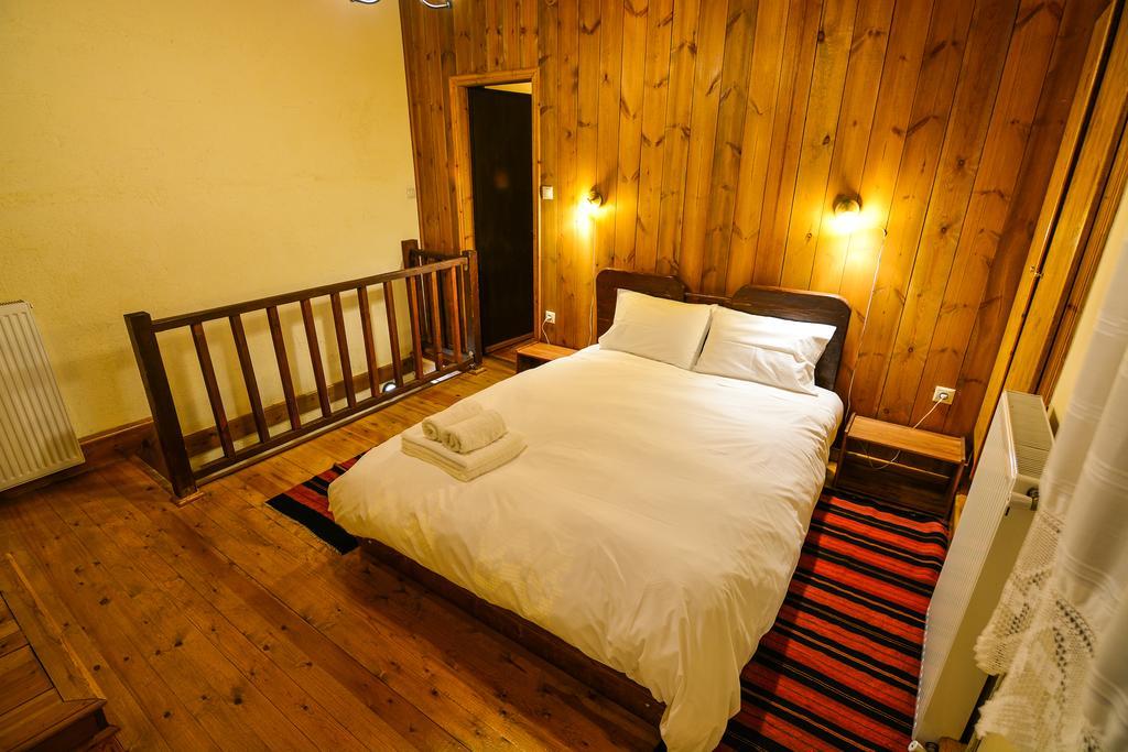 Εν Αρχή - En Arhi Villa อาโน ตริคาลา ภายนอก รูปภาพ