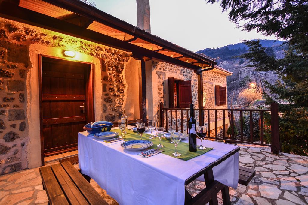 Εν Αρχή - En Arhi Villa อาโน ตริคาลา ภายนอก รูปภาพ